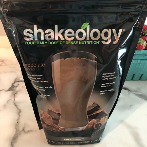 Chocolate Shakeology 30 day supply bag Exp 01/19 - Picture 1 of 2